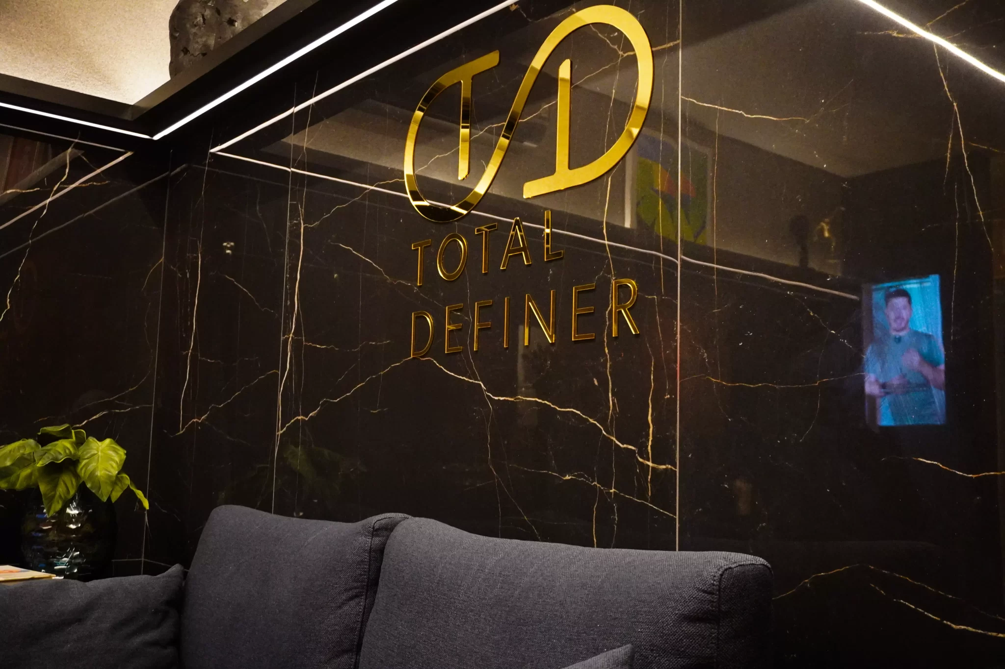 AnyConv.com__CLINICA#006