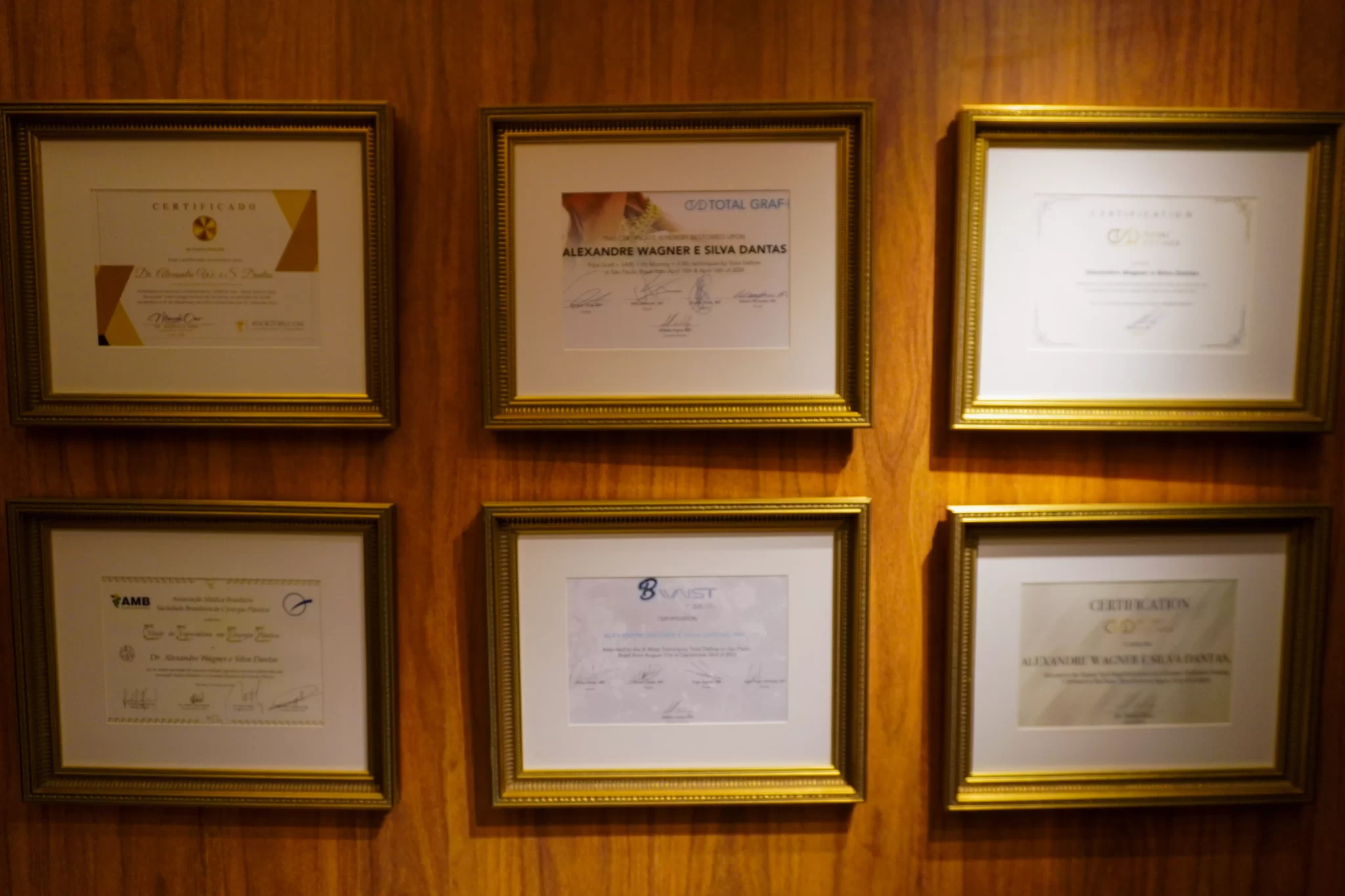 AnyConv.com__CLINICA#007